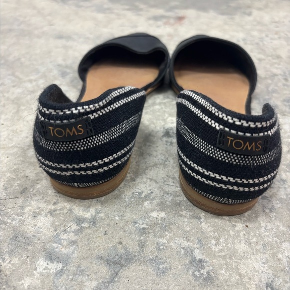 TOMS Jutti D’Orsay Women's 6.5 Black and White Flats - Picture 2 of 5